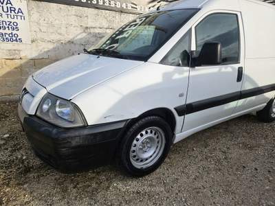 Peugeot Expert 220ST 2.0 HDi/94 cat PC Furgone Bianco usata Andria