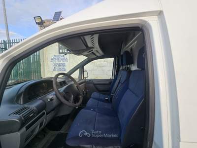 Peugeot Expert 220ST 2.0 HDi/94 cat PC Furgone Bianco usata Andria