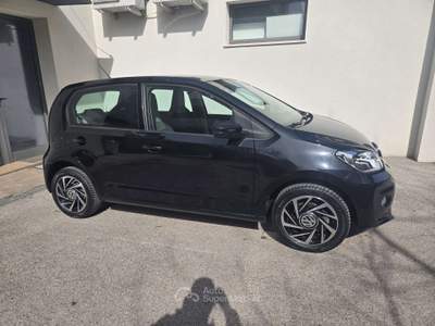 Volkswagen up! 5p 1.0 eco High 68cv usata Bastia Umbra