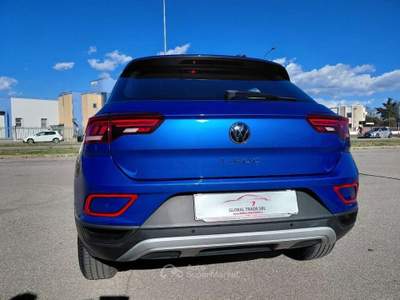 Volkswagen T-Roc 2.0 TDI SCR 150 CV DSG Life Blu/Azzurro usata Mazzano