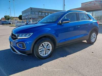 Volkswagen T-Roc 2.0 TDI SCR 150 CV DSG Life Blu/Azzurro usata Mazzano