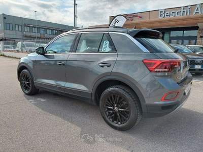 Volkswagen T-Roc 1.5 TSI ACT DSG Life Grigio usata Mazzano