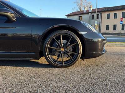 Porsche Boxster 718 Boxster 2.0 300cv pdk Nero usata LIMENA