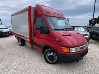 Iveco Daily 35C11 2.8 TDI CENTINATO CABINATO PATENTE B GEMELLATO IVA Rosso usata Corato