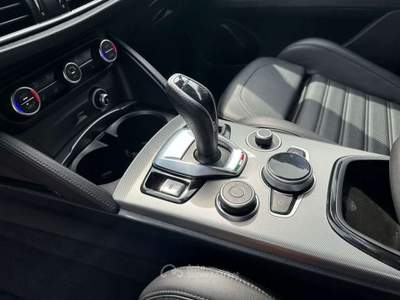 Alfa Romeo Stelvio 2.2 Turbodiesel 210 CV AT8 Q4 Veloce Nero usata Rivignano Teor