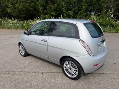 Lancia Ypsilon 1.2 Benzina Euro 5 Argento usata TORINO