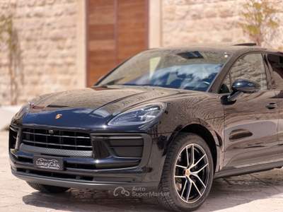 Porsche Macan 2.0 265 CV TETTO LED FULL Nero usata Santeramo in Colle