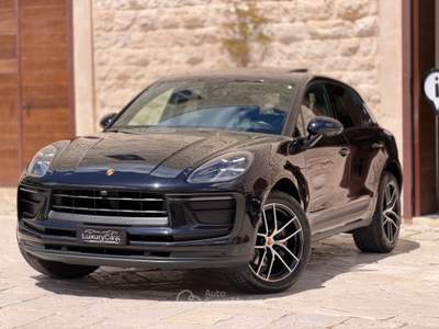 Porsche Macan 2.0 265 CV TETTO LED FULL Nero usata Santeramo in Colle
