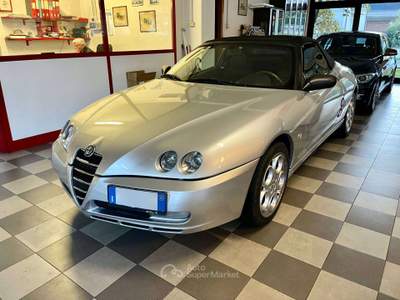 Alfa Romeo Spider Spider 2.0 jts 16v ISCRITTA ASI Argento usata Gavardo
