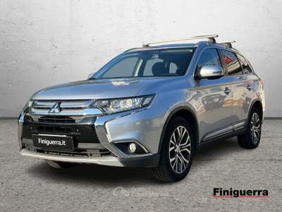 Mitsubishi Outlander Outlander 2.2 DI-D 4WD Instyle 7p. usata Civate
