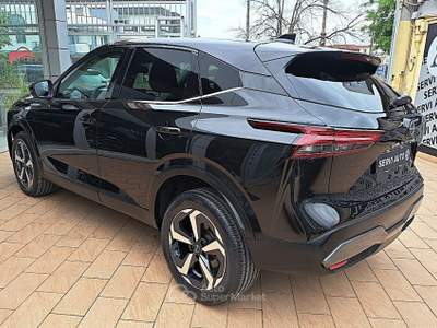 Nissan Qashqai Qashqai 1.3 mhev N-Connecta 2wd 158cv xtronic Nero usata Casoria