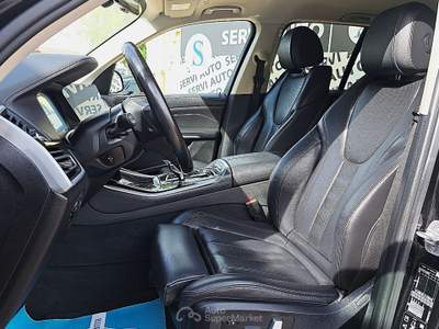 BMW X5 X5 xdrive30d xLine auto Nero usata Casoria