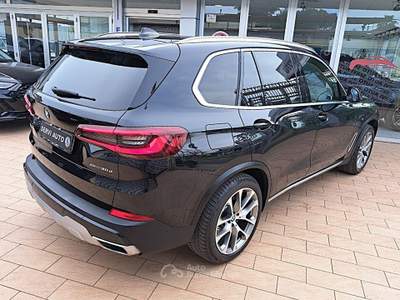 BMW X5 X5 xdrive30d xLine auto Nero usata Casoria