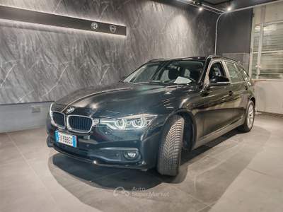 BMW 316 316d Touring Business Advantage Nero usata Cherasco