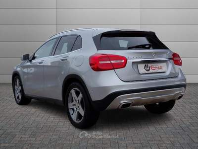 Mercedes-Benz GLA 220 CDI AUTOMATIC 4MATIC Executive Argento usata Cagliari