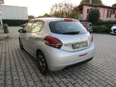 Peugeot 208 BlueHDi 75 5 porte Allure NEOPATENTATO Argento usata Faenza