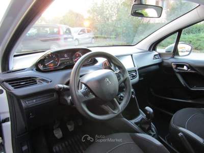 Peugeot 208 BlueHDi 75 5 porte Allure NEOPATENTATO Argento usata Faenza