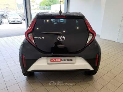 Toyota Aygo Aygo X 1.0 VVT-i 72 CV 5 porte Trend Bianco usata Varese