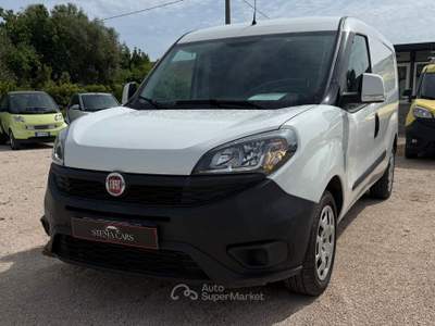 Fiat Doblò Maxi 3 posti usata Aprilia