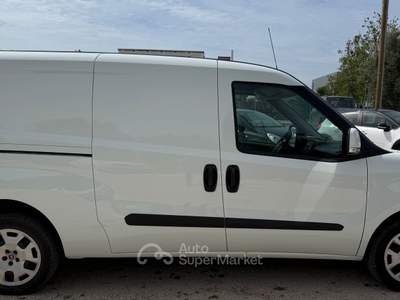 Fiat Doblò Maxi 3 posti usata Aprilia