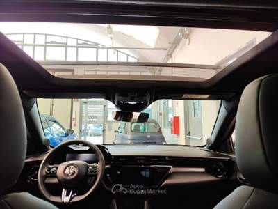 Alfa Romeo Junior Junior 1.2 ibrida Speciale 145cv edct6 Rosso usata Torino