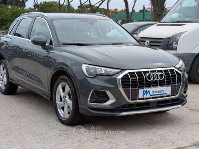Audi Q3 40TDI quattro S-tronic 2.0cc 200cv NAVIGATORE Grigio usata Roma