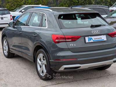 Audi Q3 40TDI quattro S-tronic 2.0cc 200cv NAVIGATORE Grigio usata Roma