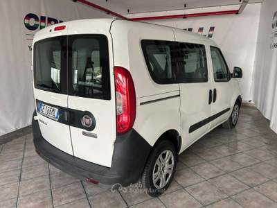 Fiat Doblò Doblò 1.3 MJT S&S PC Combi N1 Easy Bianco usata San Cesareo