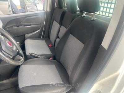 Fiat Doblò Doblò 1.6 MJT 105CV Work-Up Maxi Lounge Bianco usata San Cesareo