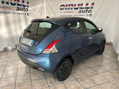 Lancia Ypsilon 1.0 FireFly 5 porte S&S Hybrid GOLD Blu/Azzurro usata San Cesareo
