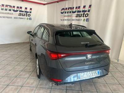 Seat Leon Sportstourer 2.0 TDI Style Grigio usata San Cesareo