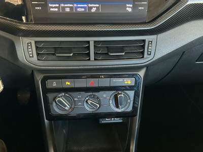 Volkswagen T-Cross 1.0 TSI 95 cv Style BlueMotion Technology Bianco usata San Cesareo