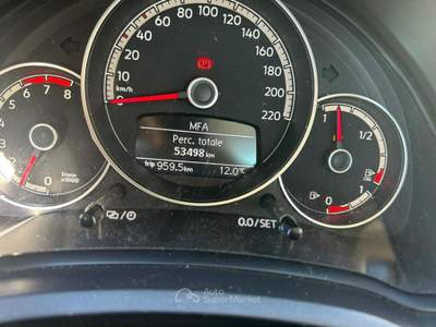 Volkswagen up! 1.0 5p. eco move up! BlueMotion Technology Rosso usata San Cesareo