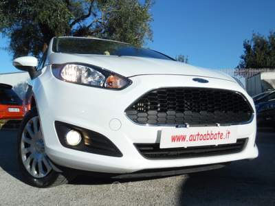 Ford Fiesta 5 porte Business Bianco usata Qualiano