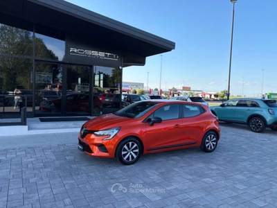 Renault Clio 5 porte Equilibre ANCHE PER NEOPATENTATI Arancione usata Russi