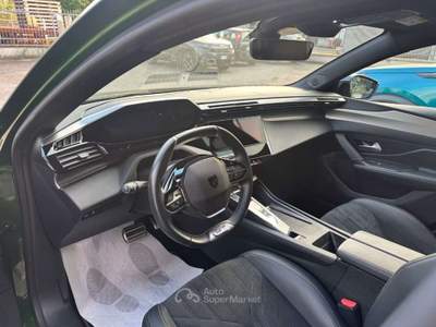 Peugeot 308 Plug-in Hybrid 180 e-EAT8 GT Verde usata Scandiano