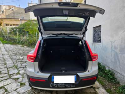 Volvo XC40 AFFARE!! Argento usata Tricarico (MT)