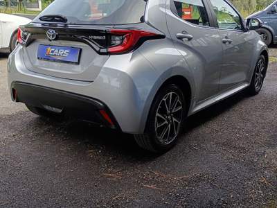 Toyota Yaris Toyota Yaris Hybrid Argento usata Genzano di Roma