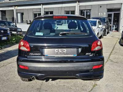 Peugeot 206 206 Plus 5p 1.1 Trendy eco-Gpl Nero usata Torino