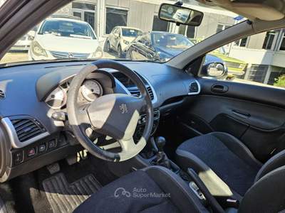 Peugeot 206 206 Plus 5p 1.1 Trendy eco-Gpl Nero usata Torino