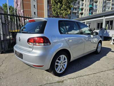 Volkswagen Golf Golf 5p 1.6 Comfortline bi-fuel Grigio usata Torino