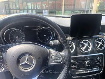 Mercedes-Benz GLA Night Edition, vettura aziendale Bianco usata Ancona