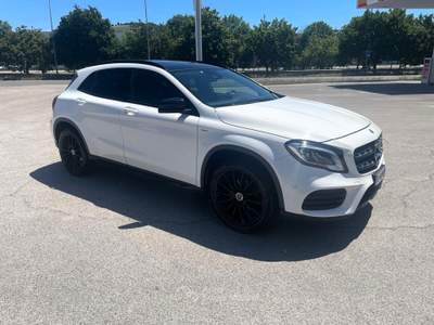 Mercedes-Benz GLA Night Edition, vettura aziendale Bianco usata Ancona