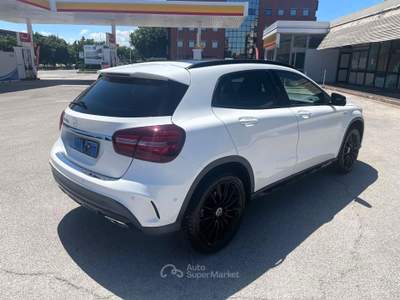 Mercedes-Benz GLA Night Edition, vettura aziendale Bianco usata Ancona