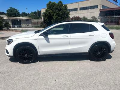 Mercedes-Benz GLA Night Edition, vettura aziendale Bianco usata Ancona