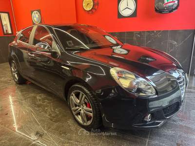 Alfa Romeo Giulietta TCT Super Nero usata Giugliano in Campania
