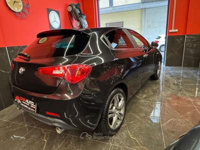 Alfa Romeo Giulietta TCT Super Nero usata Giugliano in Campania