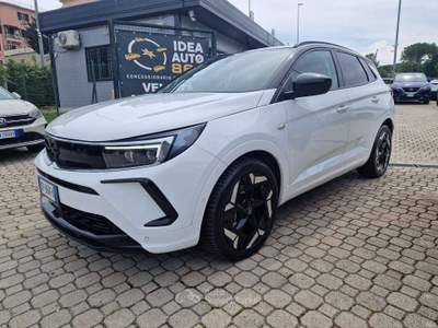 Opel Grandland X 1.6 phev Ultimate awd300cv auto PROMO FINANZIAMENT Bianco usata Roma