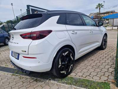Opel Grandland X 1.6 phev Ultimate awd300cv auto PROMO FINANZIAMENT Bianco usata Roma