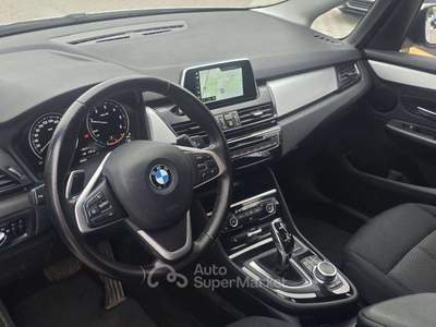 BMW Serie 2 Gran Tourer 220i 220 Gran Tourer xdrive auto 7posti PROMO FINANZIAMENTO Bianco usata Roma